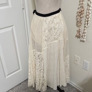 Chic Asymmetrical Cream Lace Skirt